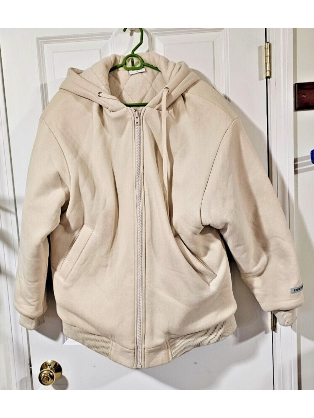 Comfrt 4 Lb Weighted Quilted Interior Full Zip Hoodie Jacket  Bone Size Medium